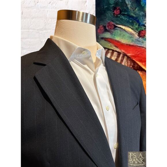 Jos A Bank 41R 32W Navy Blue Pinstripe 2 Piece Suit Jacket Pants Set - Picture 4 of 16